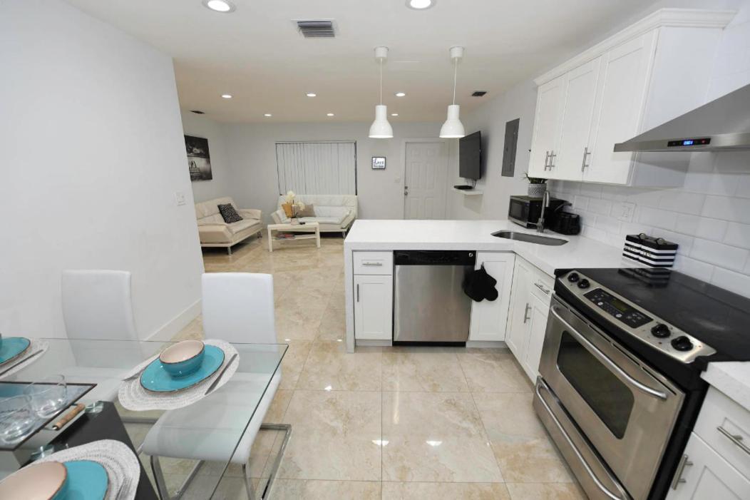 N61 Apartment Hollywood Exterior foto