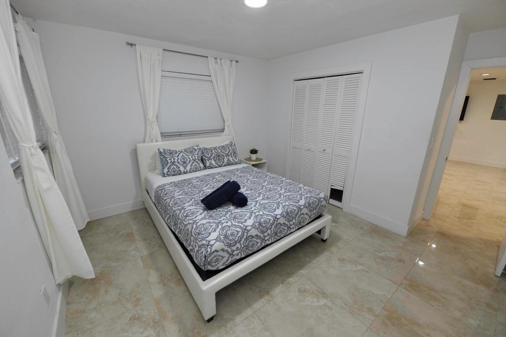 N61 Apartment Hollywood Exterior foto